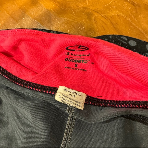 C9 Champion DuoDry Fitted Athletic Shorts Black and Gray - Picture 3 of 4